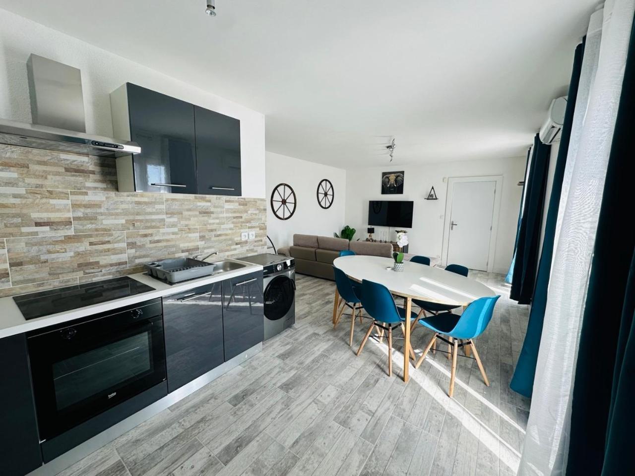 Les Appartements Du Mas - Emeraude Aigues-Mortes Exterior foto