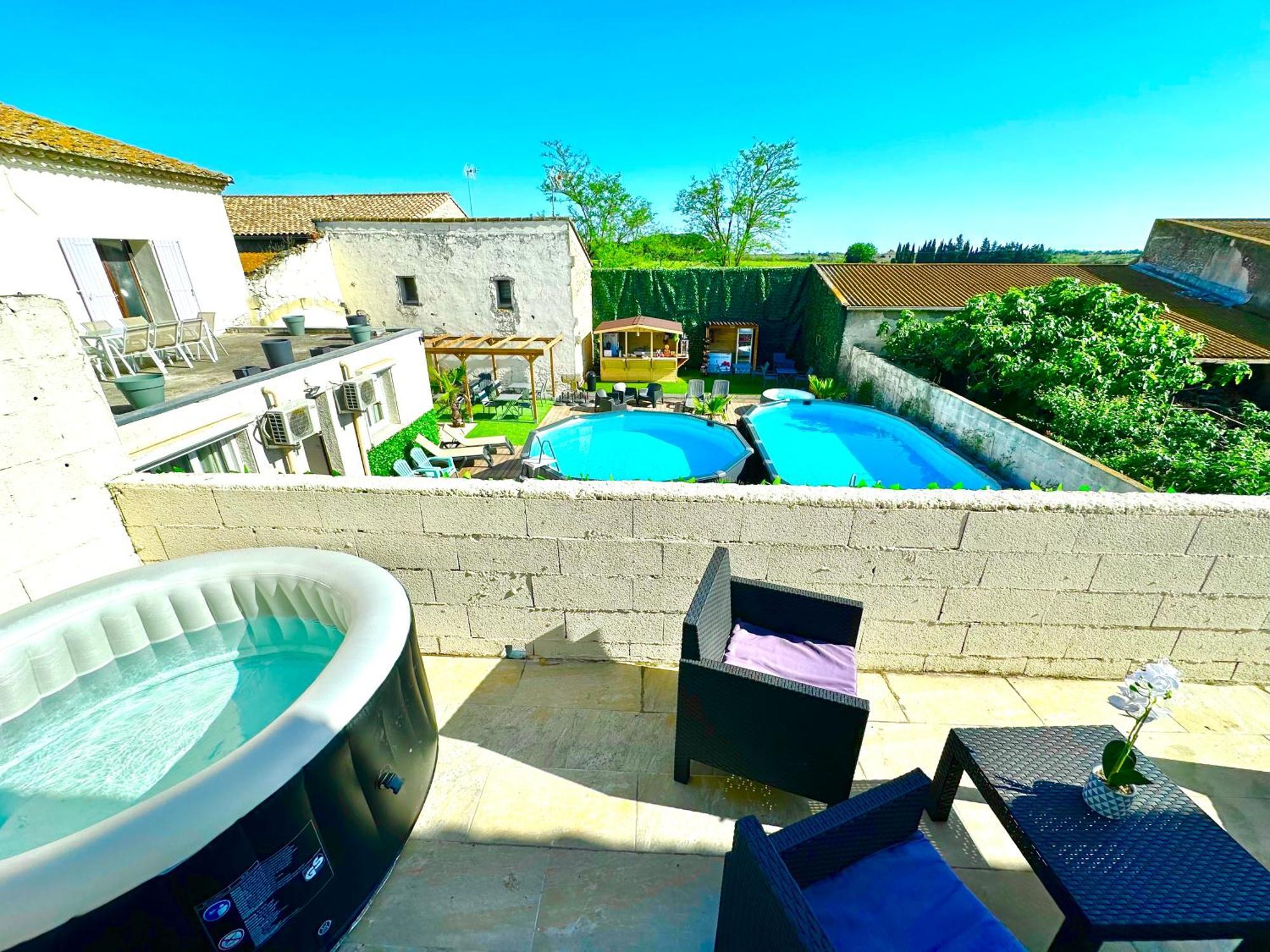 Les Appartements Du Mas - Emeraude Aigues-Mortes Exterior foto
